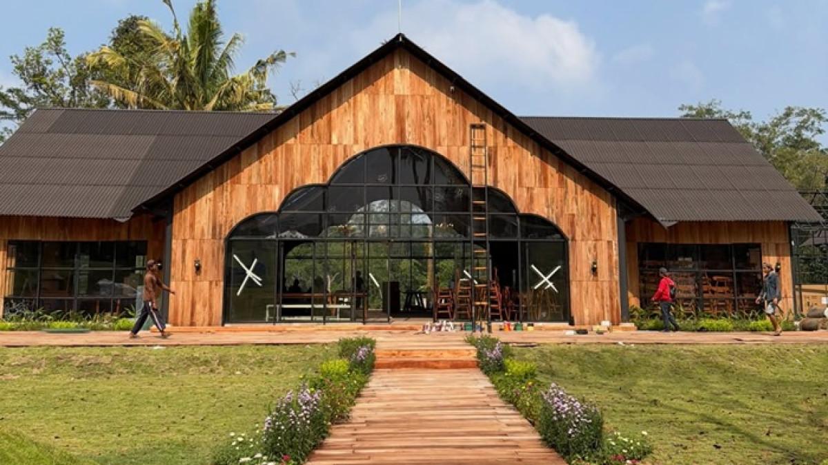 Kville Kaliurang resmi buka 14 Juni 2026, menawarkan suasana ala Eropa dengan panorama Gunung Merapi.