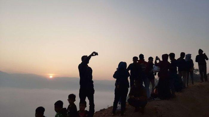 Harga Tiket Masuk Negeri di Atas Awan Citorek, Desa Citorek, Cibeber, Lebak, Banten - Tribun Travel