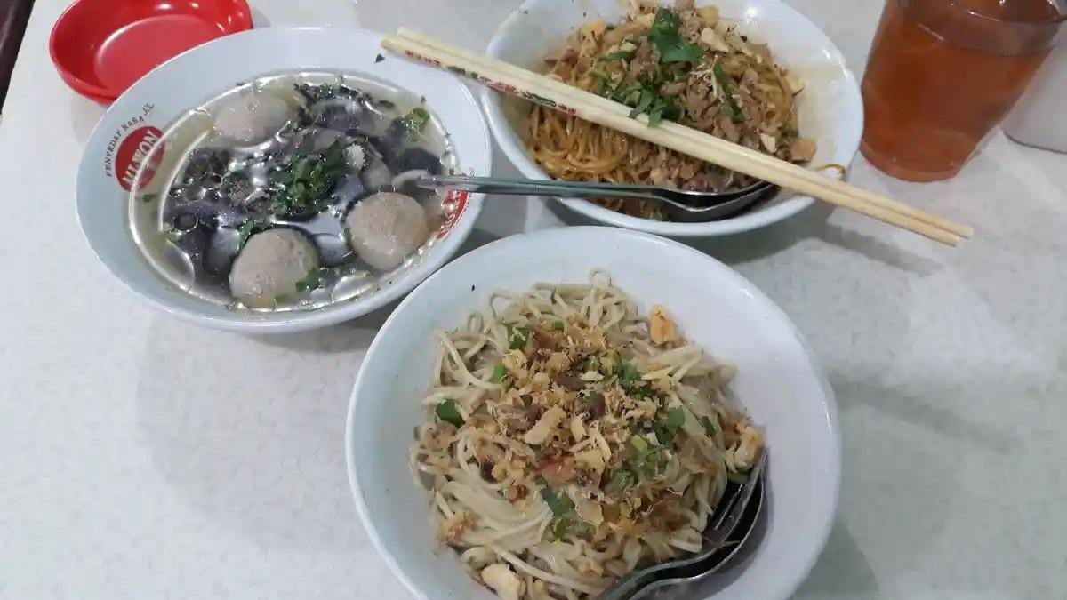 Rumah Makan Linggarjati